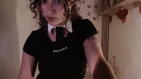 Vicky  online show from February 2025 12:41:01 AM