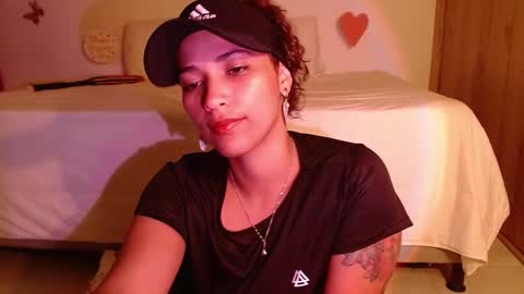 Vicky  online show from February 2025 12:25:02 AM