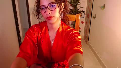 Vicky  online show from March 2025 05:22:02 PM