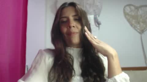 Hi guys   Im victoria  Be the one who can control me in PVT online show from January 2025 08:49:01 PM
