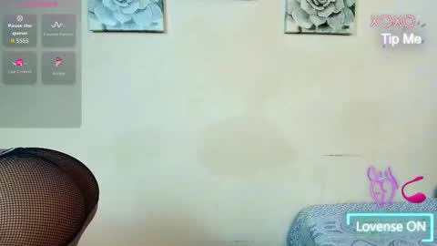 Victoria online show from September 2025 02:49:01 AM