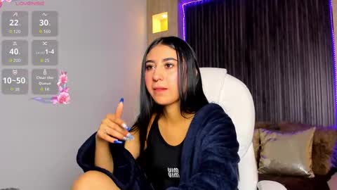 victoria_carper online show from September 2025 02:42:01 PM