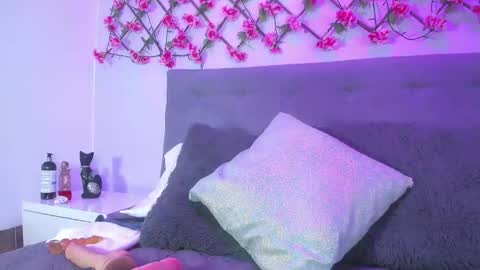 valentina online show from December 2024 01:03:02 PM