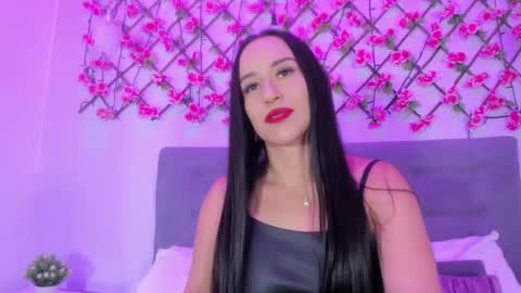valentina online show from January 2025 04:10:01 PM