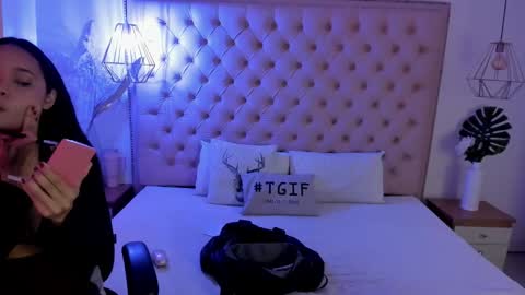 victoria_kitt online show from October 2025 07:11:01 PM