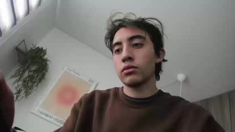 Victoria  online show from September 2025 04:40:01 PM