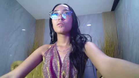 Victoria  online show from January 2025 08:40:01 PM