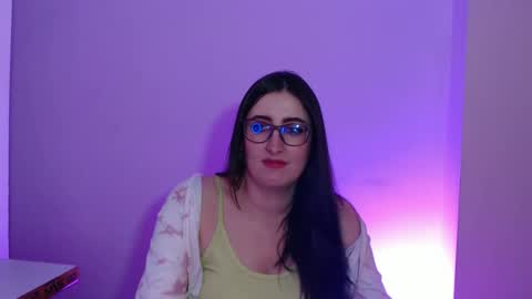 Victoria online show from January 2025 07:56:02 PM