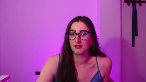 Snapshot of victoria_riider chatting on October 2025 08:50:01 PM Victoria online show from October 2025 08:50:01 PM