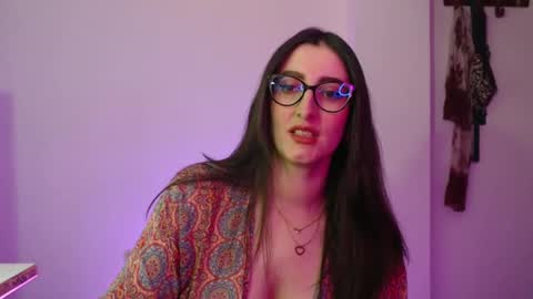 Snapshot of victoria_riider chatting on October 2025 08:51:02 PM Victoria online show from October 2025 08:51:02 PM