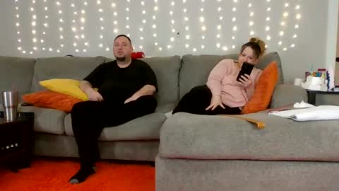 Victoria and Jesse online show from February 2025 03:54:01 AM