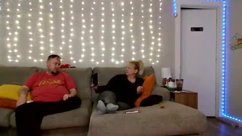 Victoria and Jesse online show from March 2025 03:34:01 AM