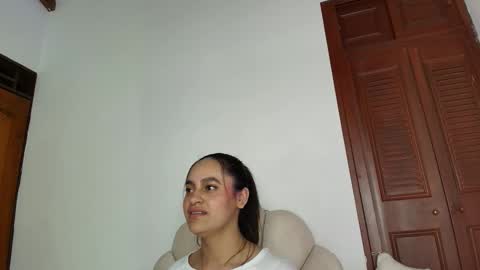Victoria online show from January 2025 02:39:01 AM
