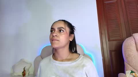 Victoria online show from January 2025 02:49:02 AM