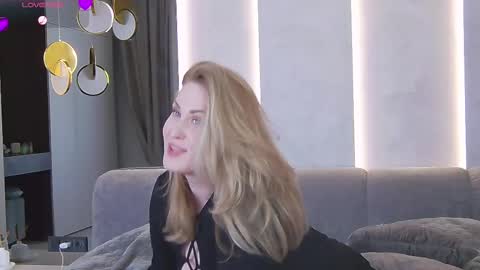 Snapshot of victoriafalls chatting on February 2025 08:01:01 AM Miss V online show from February 2025 08:01:01 AM