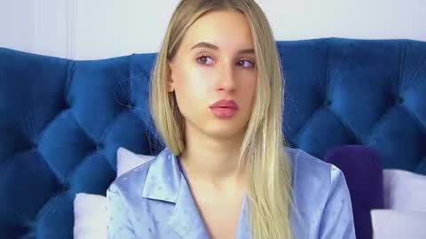 Snapshot of victoriahopson chatting on October 2025 06:45:02 AM Victoria online show from October 2025 06:45:02 AM