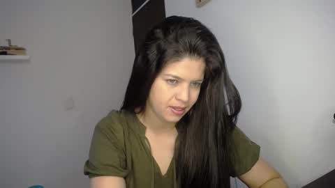 victorialg online show from September 2025 08:03:01 PM