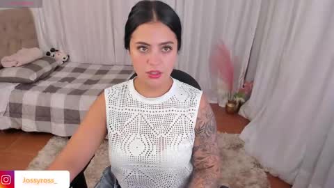 Snapshot of victoryyy__ chatting on December 2024 09:02:01 PM V I C T O R I A online show from December 2024 09:02:01 PM