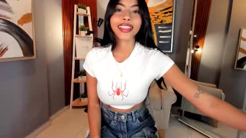 Karla online show from September 2025 07:47:02 PM