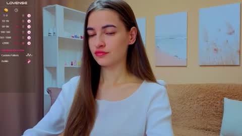 vikiberry online show from September 2025 04:07:01 AM