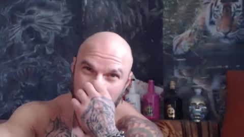 Snapshot of viking_me chatting on November 2025 11:10:01 AM viking online show from November 2025 11:10:01 AM