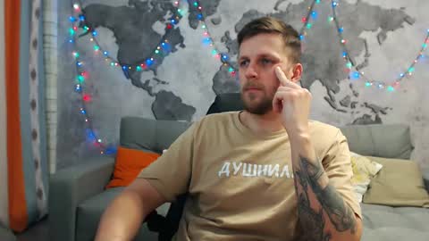 vikingchrisss online show from December 2024 10:32:01 AM