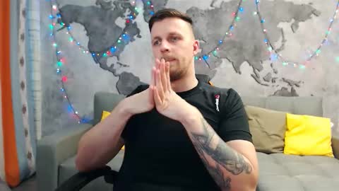 vikingchrisss online show from January 2025 10:16:02 AM