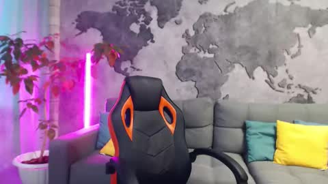 vikingchrisss online show from October 2025 09:07:01 AM