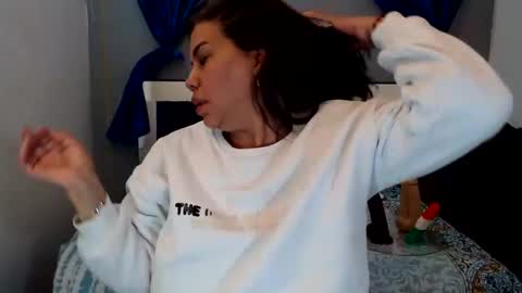 VIKY ADAMS online show from January 2025 01:52:01 PM