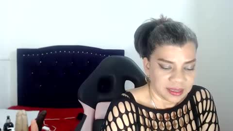 VIKY ADAMS online show from February 2025 03:01:02 AM