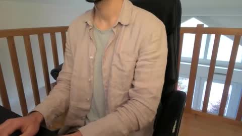 Snapshot of vince_du_80 chatting on October 2025 03:41:01 PM Vince online show from October 2025 03:41:01 PM