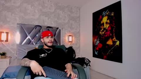 Snapshot of vincentblack_ chatting on October 2025 04:23:02 AM Vincent online show from October 2025 04:23:02 AM