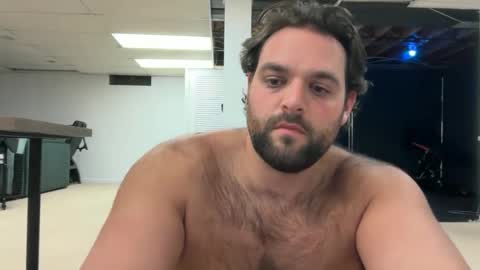 Vinfaro27 online show from October 2025 04:00:01 AM