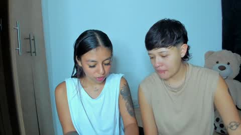 Violet and Casper online show from December 2024 09:06:02 AM