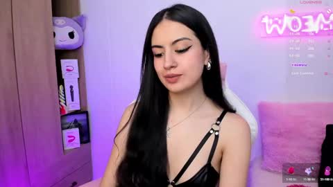 Violeta  online show from December 2024 05:04:01 PM