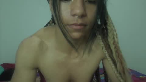 Violet online show from December 2024 04:37:02 AM