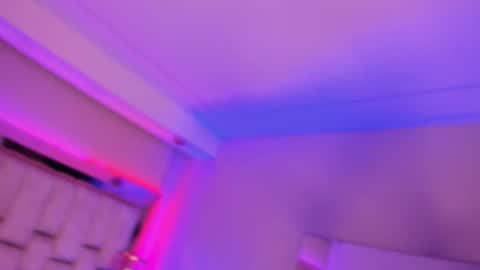 Violeta  online show from October 2025 11:29:02 AM