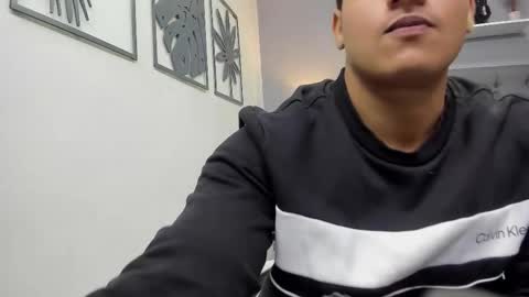 Snapshot of violeta_and_maxx chatting on October 2025 02:37:02 AM VIOLETA AND MAXX online show from October 2025 02:37:02 AM