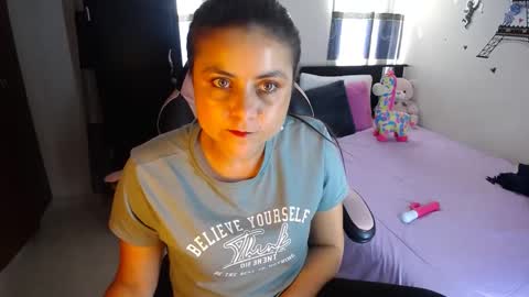 violeta.. online show from February 2025 08:09:01 PM