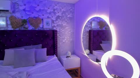 violeta_medina online show from December 2024 03:15:02 AM