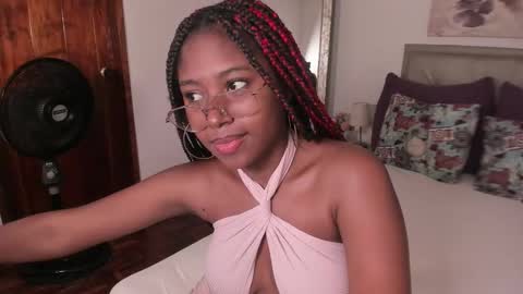 violeta_ruiz_ online show from March 2025 04:46:02 PM