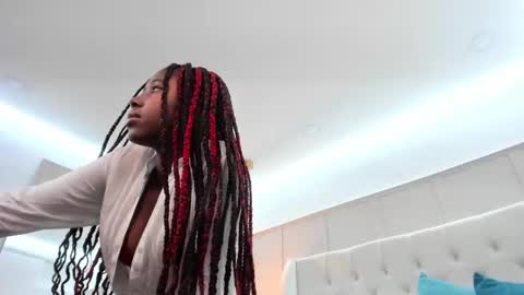 violeta_ruiz_ online show from March 2025 01:47:01 AM