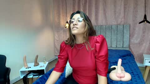 VIOLETA online show from December 2024 11:50:02 PM