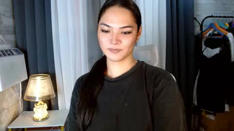 Snapshot of violetasha chatting on September 2025 12:10:01 PM violet online show from September 2025 12:10:01 PM