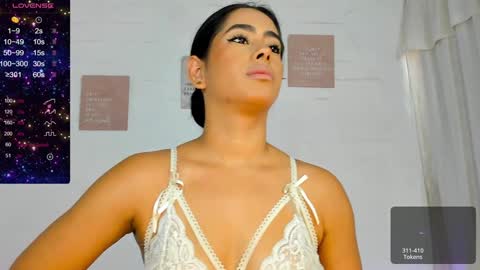 Violeta online show from December 2024 12:16:01 PM