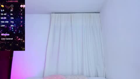 Violeta online show from November 2025 10:35:02 AM