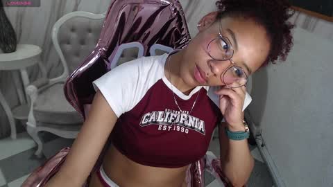violeth_b online show from January 2025 06:46:01 PM
