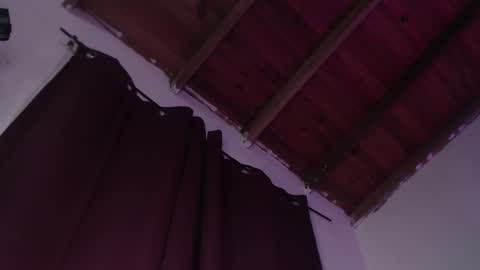 Snapshot of violethrammstein chatting on September 2025 08:18:02 AM ViolethRammstein online show from September 2025 08:18:02 AM