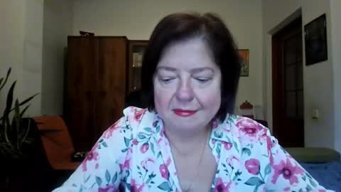 Snapshot of violetpulse chatting on November 2025 12:40:02 PM violetpulse online show from November 2025 12:40:02 PM