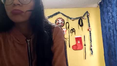 Violet777  online show from November 2025 11:29:01 AM